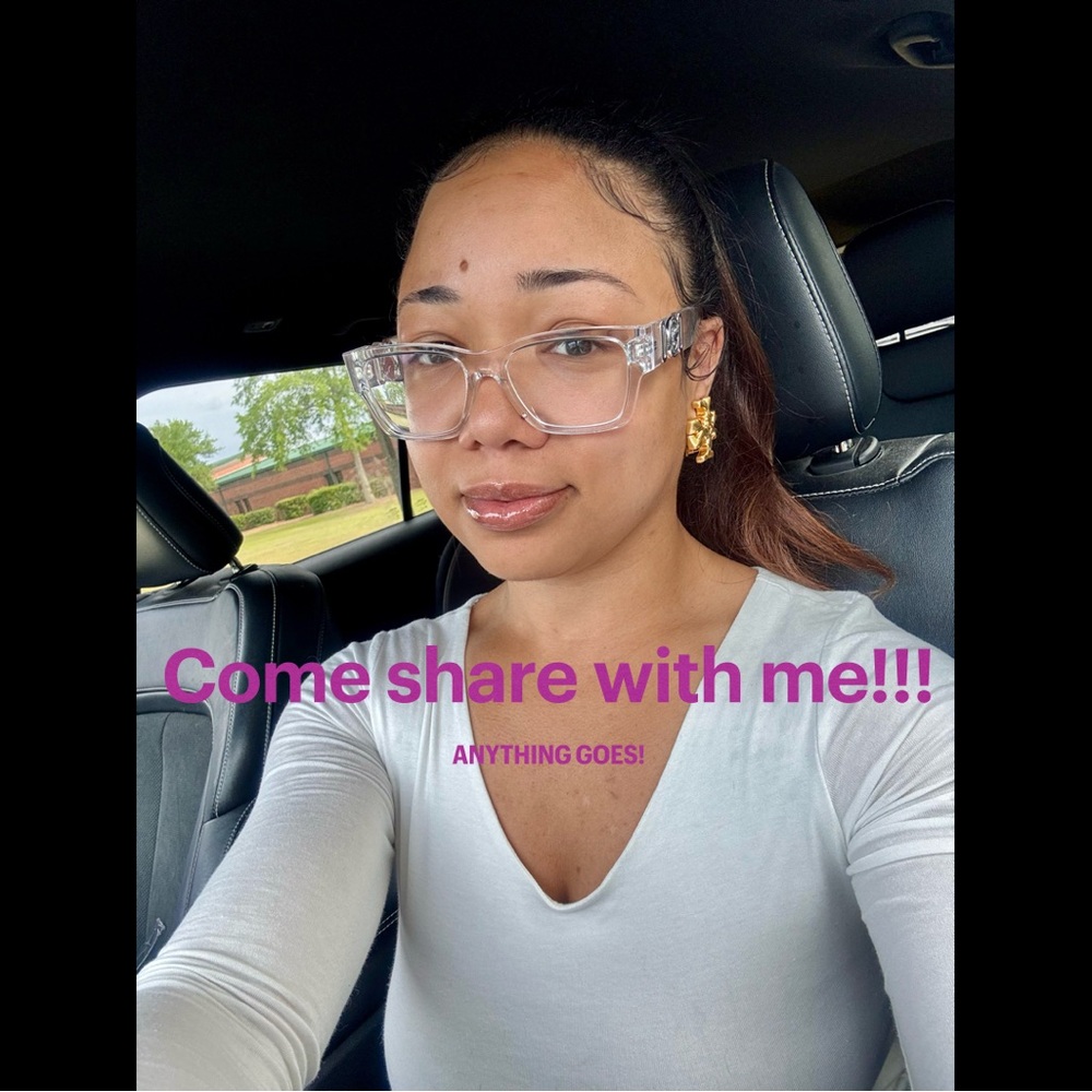 ❤️Like this flyer to be notified when I go live!!!❤️